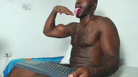 Snapshot of samsondauda chatting on January 24, 9:49 am samson dauda online show from January 24, 9:49 am