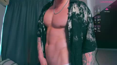 Snapshot of samuel_andrew chatting on February 11, 1:52 am Samuel online show from February 11, 1:52 am