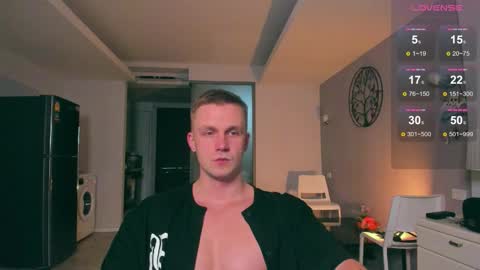 Snapshot of samuel_andrew chatting on October 20, 2:56 am Samuel online show from October 20, 2:56 am