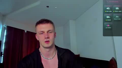 Snapshot of samuel_andrew chatting on July 11, 7:11 am Samuel online show from July 11, 7:11 am