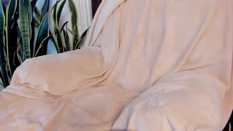 Samuel online show from October 4, 8:51 pm