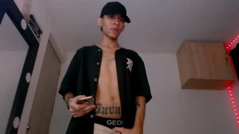   online show from December 10, 7:58 am