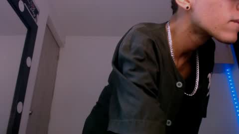   online show from December 31, 5:55 am