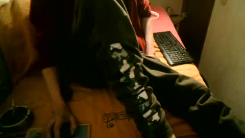 Snapshot of samueltal chatting on January 6, 8:39 pm samueltal online show from January 6, 8:39 pm