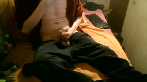 Snapshot of samueltal chatting on February 1, 9:19 pm samueltal online show from February 1, 9:19 pm