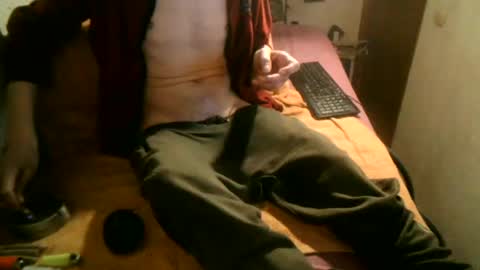 Snapshot of samueltal chatting on February 16, 8:22 pm samueltal online show from February 16, 8:22 pm