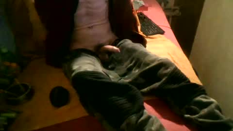 Snapshot of samueltal chatting on February 22, 9:15 pm samueltal online show from February 22, 9:15 pm