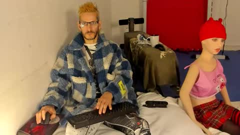 Snapshot of samuraijiu chatting on November 24, 12:38 pm samuraijiu online show from November 24, 12:38 pm