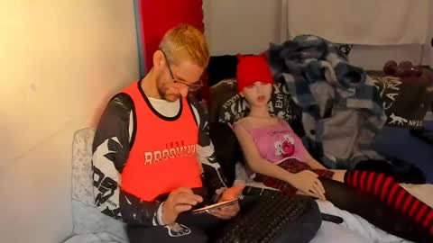 Snapshot of samuraijiu chatting on November 26, 1:23 pm samuraijiu online show from November 26, 1:23 pm