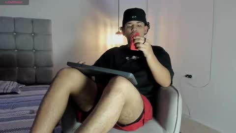 samxx_muscle online show from October 1, 3:07 pm