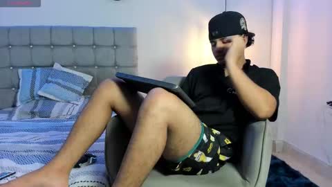 samxx_muscle online show from October 10, 1:54 pm