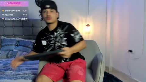 samxx_muscle online show from October 12, 2:49 pm