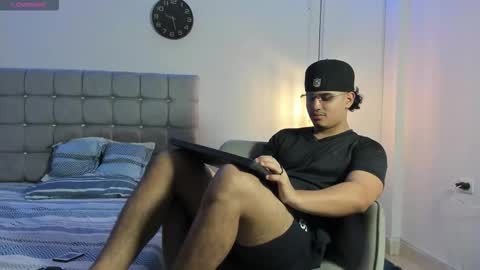samxx_muscle online show from October 27, 4:11 pm