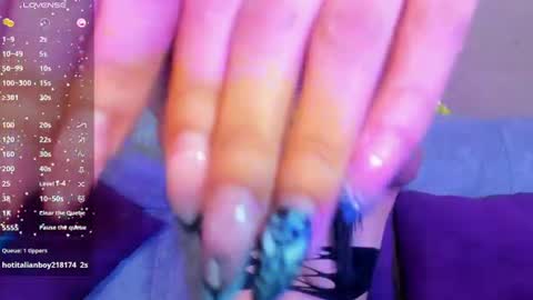 Snapshot of samy_gp chatting on July 10, 1:25 pm Laura mejia online show from July 10, 1:25 pm