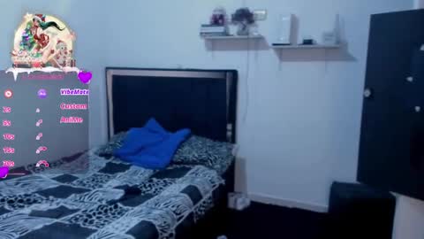 SamyHolbrook online show from December 31, 7:07 pm