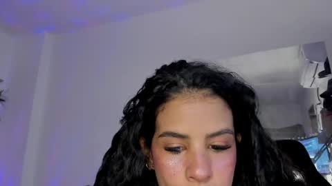 SamyHolbrook online show from April 14, 1:17 pm