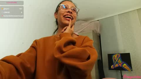 Snapshot of samyonichan chatting on December 10, 6:54 am Special show on 17 december and 23 UwU online show from December 10, 6:54 am