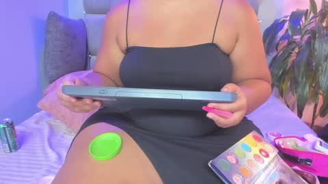 Samy  online show from December 10, 3:09 am