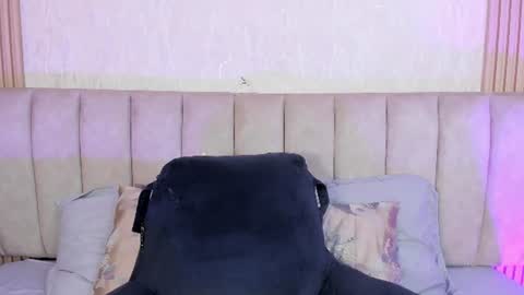 Snapshot of samysharky_ chatting on July 23, 4:21 am Samy S online show from July 23, 4:21 am