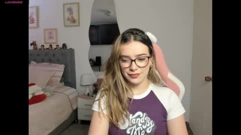 Snapshot of samysweet_8 chatting on January 11, 1:01 pm Samanta online show from January 11, 1:01 pm