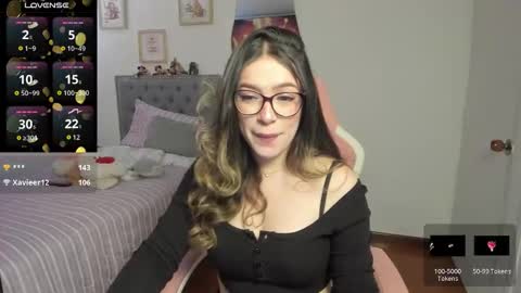 Samanta online show from December 5, 1:42 pm