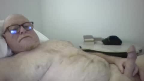 sanager40 online show from February 1, 2:04 pm