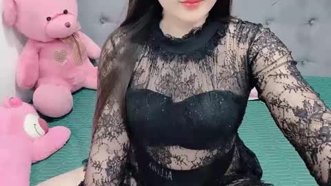 sanami_sian_ online show from October 7, 1:47 am