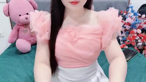 sanami_sian_ online show from April 12, 1:21 am