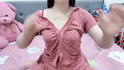 sanami_sian_ online show from April 19, 12:22 am