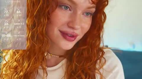 Snapshot of sanda_red chatting on October 21, 1:56 pm Sanda3   online show from October 21, 1:56 pm