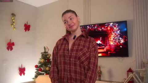 Emma  online show from December 20, 1:45 am