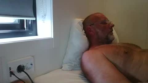 Snapshot of sandnesrune523 chatting on September 15, 10:15 am sandnesrune523 online show from September 15, 10:15 am