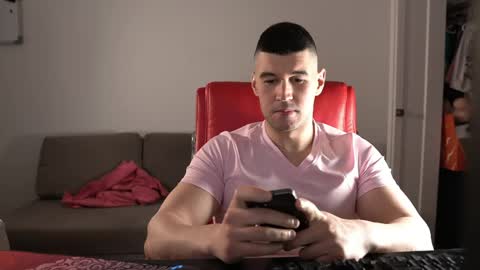 Sandow online show from April 22, 11:50 pm