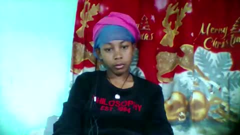 Snapshot of sandra1253099 chatting on September 25, 9:35 am sandra1253099 online show from September 25, 9:35 am