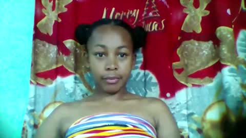 Snapshot of sandra1253099 chatting on October 15, 7:30 am sandra1253099 online show from October 15, 7:30 am