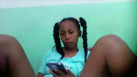 Snapshot of sandra1253099 chatting on November 5, 6:30 pm sandra1253099 online show from November 5, 6:30 pm