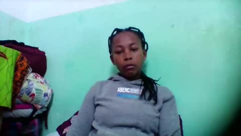 Snapshot of sandra1253099 chatting on November 9, 7:39 am sandra1253099 online show from November 9, 7:39 am