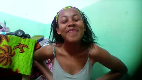 Snapshot of sandra1253099 chatting on November 28, 6:38 am sandra1253099 online show from November 28, 6:38 am