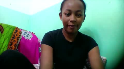 sandra1253099 online show from December 18, 6:41 am