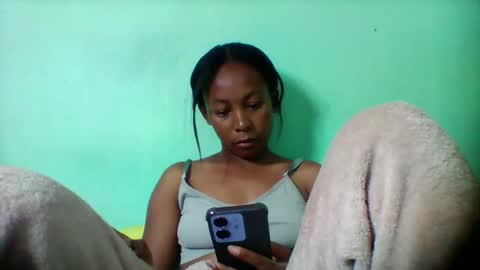 sandra1253099 online show from January 12, 7:46 am