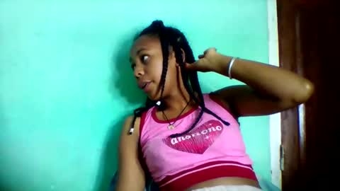 sandra1253099 online show from May 9, 7:24 am