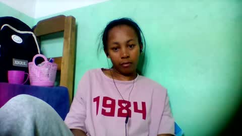 Snapshot of sandra1253099 chatting on July 6, 5:04 pm sandra1253099 online show from July 6, 5:04 pm