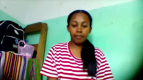 Snapshot of sandra1253099 chatting on July 12, 6:10 pm sandra1253099 online show from July 12, 6:10 pm