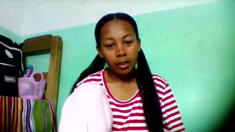Snapshot of sandra1253099 chatting on July 13, 6:16 am sandra1253099 online show from July 13, 6:16 am