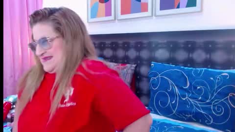 SANDRA online show from March 17, 11:57 am