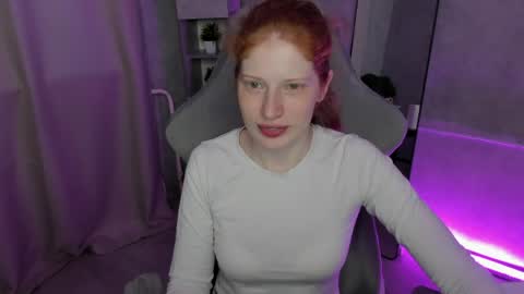 Snapshot of sandra__wilson chatting on May 27, 1:35 am Sandra online show from May 27, 1:35 am