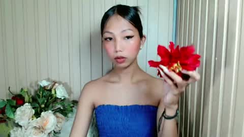 Snapshot of sandra_cruzz chatting on June 28, 6:08 am sandra online show from June 28, 6:08 am
