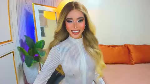 Sandra Hornball online show from January 12, 12:21 pm