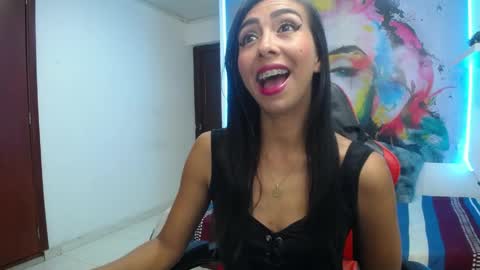 Snapshot of sandra_petite19 chatting on May 11, 2:28 am sandra online show from May 11, 2:28 am