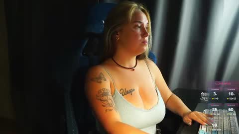 Snapshot of sandra_sww chatting on July 15, 7:19 pm sandra sw and bigmen Give our more pleasurePVT IS OPEN online show from July 15, 7:19 pm